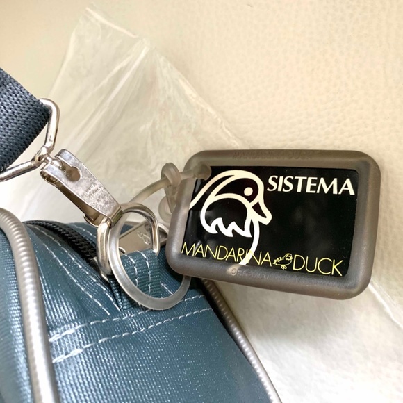 NWT - Mandarina Duck Nylon Grey shoulder bag - Picture 4 of 7